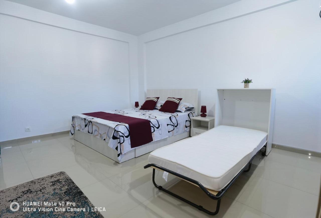 Garsoniera De La Mare Daire Mangalya Dış mekan fotoğraf