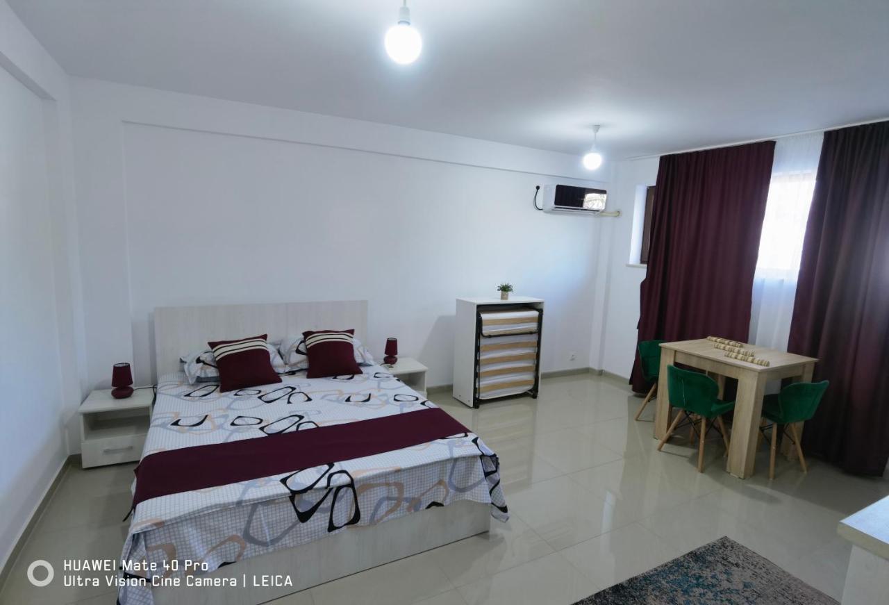 Garsoniera De La Mare Daire Mangalya Dış mekan fotoğraf